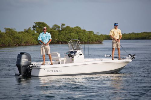 Bay boat fuoribordo - 206 CAYMAN - Robalo - con console centrale / da pesca sportiva / max. 8 persone