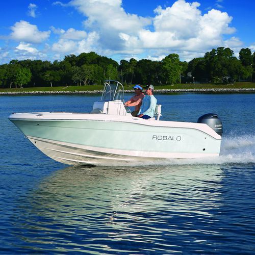 Barca open fuoribordo - R180 - Robalo - con console centrale / da pesca sportiva / max. 8 persone