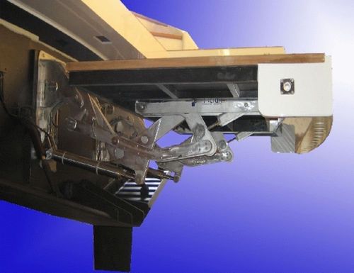 Piattaforma elevatrice - HERCULES - Pin-craft - per yacht / per specchio di poppa