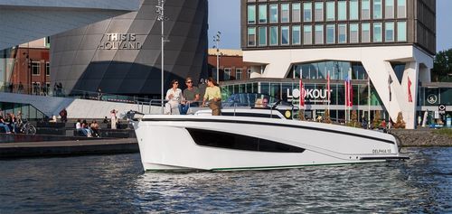 Barca open entrobordo - 10 Lounge - DELPHIA Yachts - elettrica / diesel / con dual console