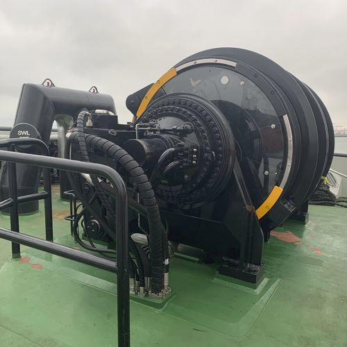 Argano per nave - Direct-drive - Damen Marine Components - per rimorchio / con motore idraulico / a doppio tamburo