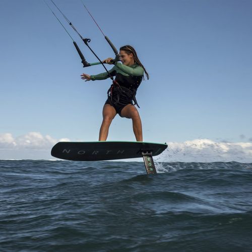 Tavola da kitesurf con foil SENSE North Kites da freeride rapida