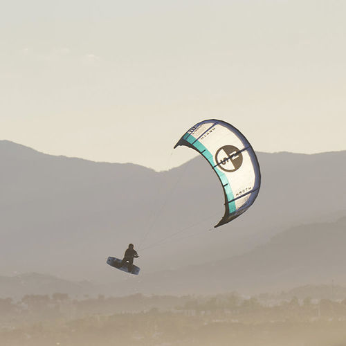 Ala da kitesurf C-shape - ORBIT PRO - North Kites - hangtime