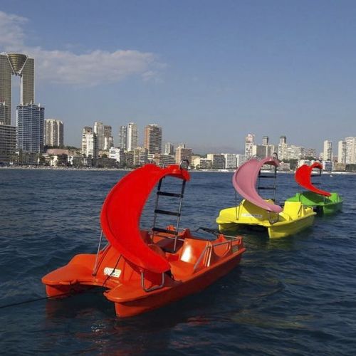 Pedalò 4 posti - P4P - AVENTURAS AQUATICAS - LA NORIA - con scivolo