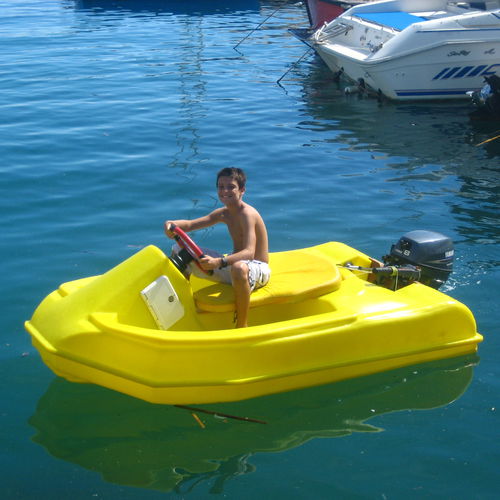 Lancia fuoribordo - MINIMOTO - AVENTURAS AQUATICAS - LA NORIA