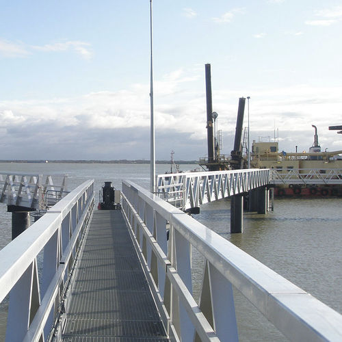 Passerella per pontile - Metalu Industries International - in alluminio