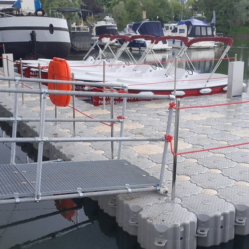 Unità di galleggiamento per pontile galleggiante modulare - CUBE ECO-SYSTEM - MARINEFLOOR EUROPE - in kit