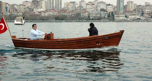 Barca open entrobordo - 19 CS & ROYAL  - Moonday Yachts - con console centrale / con prendisole / per ponte in tek
