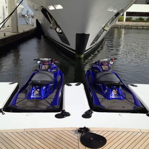 Pontile galleggiante - Ixel Marine - di ormeggio / per jet-ski / per yacht