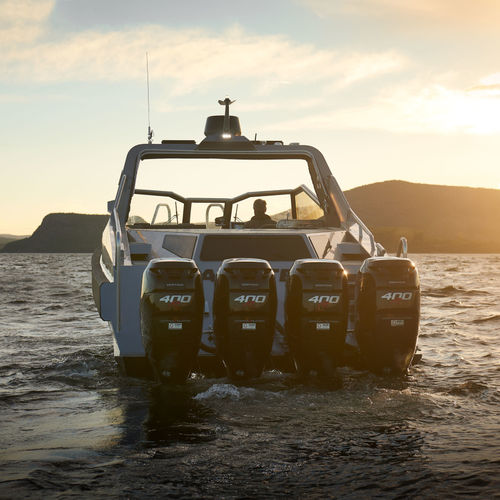 Cabinato fuoribordo - 1221 SPD - Anytec Sweden AB - quadrimotore / open / con dual console