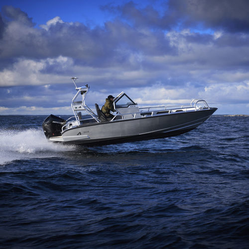Barca open fuoribordo - 622 SP - Anytec Sweden AB - con console centrale / tradizionale / in alluminio