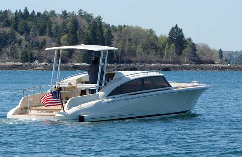 Tender per yacht entrobordo - 12.0 AFT HELM LIMOUSINE - Hodgdon Yachts - monomotore / open / con cabina