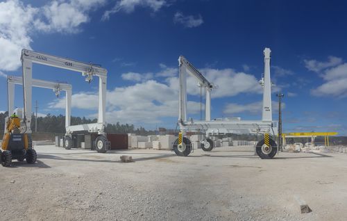 Gru per cantiere navale - GH Cranes & Components - articolata / per carico pesante / a portale
