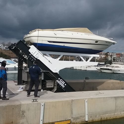 Ascensore per barche - GH Cranes & Components - da installare su pontile