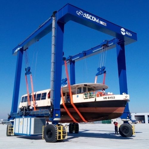 Travel lift controllato a distanza - BHT 140 - ABI TRAILERS - quattro ruote motrici