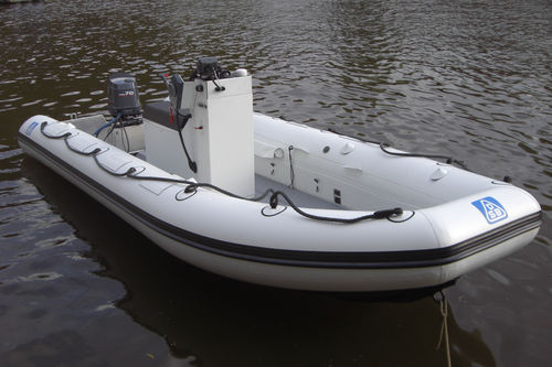 Gommone fuoribordo - DSB 4.7 SR - Deutsche Schlauchboot - semirigido / con console centrale