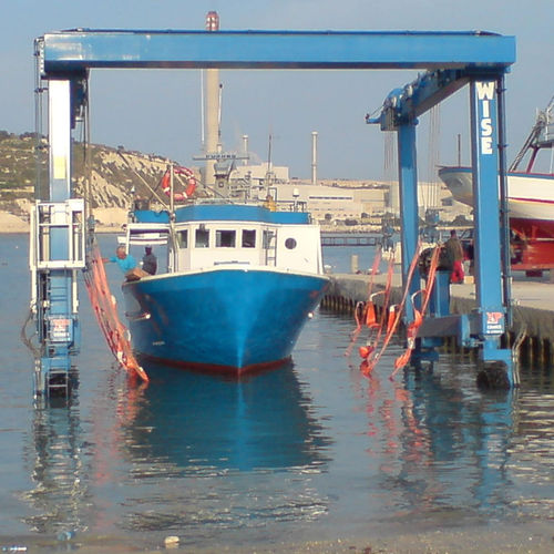 Travel lift quattro ruote motrici - Wise Boat Hoists - anfibio
