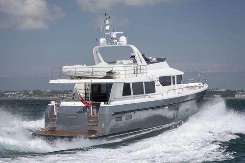 Motor-yacht da crociera - HARDY 65DS - Hardy Marine - offshore / tradizionale / per spedizione