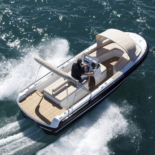 Barca open entrobordo - TT Loretta Anne / Kokomo - Lloyd Stevenson Boat Builders - con console centrale / da sci nautico / sportiva