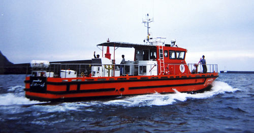 Barca professionale motobarcapompa - 19M - Lung Teh Shipbuilding - entrobordo / in alluminio