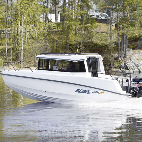 Day cruiser fuoribordo - 620 C - Bella Boats Oy - con cockpit chiuso / da escursione / da pesca sportiva