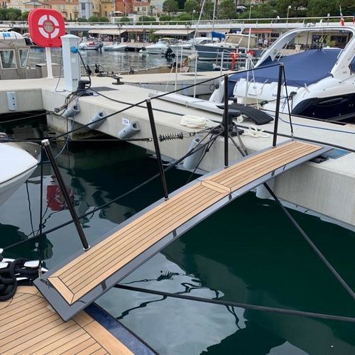 Passerella per base turistica sportiva - ATHENA - SWISS CARBON Marine Systems - pieghevole / in carbonio / con corrimano