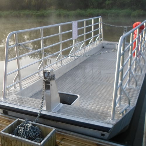 Ferry-boat con catena - BAC A CHAÎNE EN ALUMINIUM - BORD A BORD