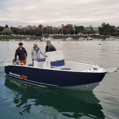 Barca open fuoribordo - DERVINIS 570 - BORD A BORD