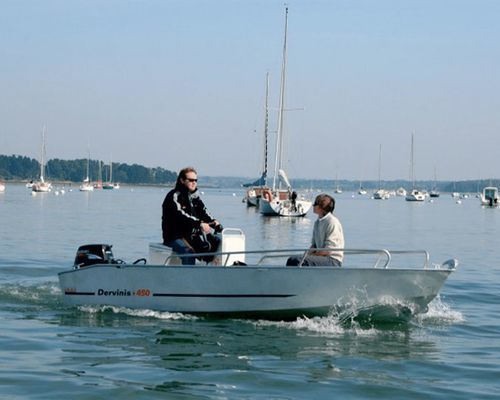 Bass boat per la pesca - DERVINIS 450 - BORD A BORD - da turismo / in alluminio / autosvuotante