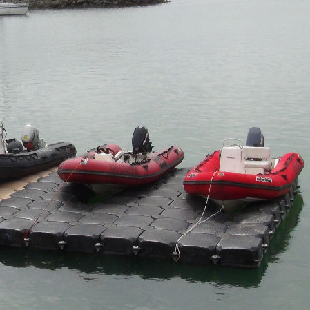 Pontile galleggiante - Cubisystem - modulare / di ormeggio / di barca