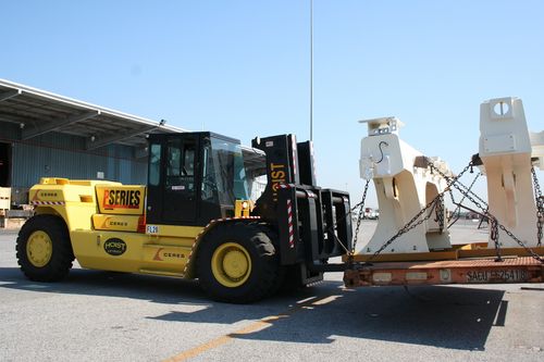 Carrello elevatore per porto - P-SERIES   - Hoist Liftruck Mfg., Inc. - per stazioni marittime / Ro-Ro