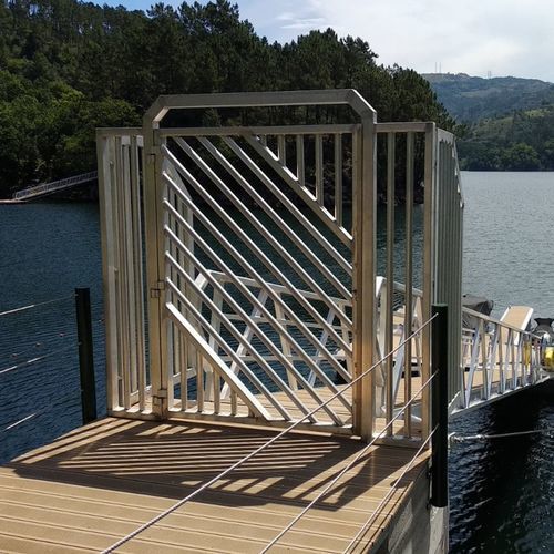 Cancello per pontile - Ronáutica Quality Marinas SLU