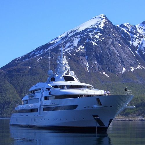 Mega-yacht da crociera - VIBRANT CURIOSITY  - Oceanco - con cabina di pilotaggio / con 9 cabine / in acciaio