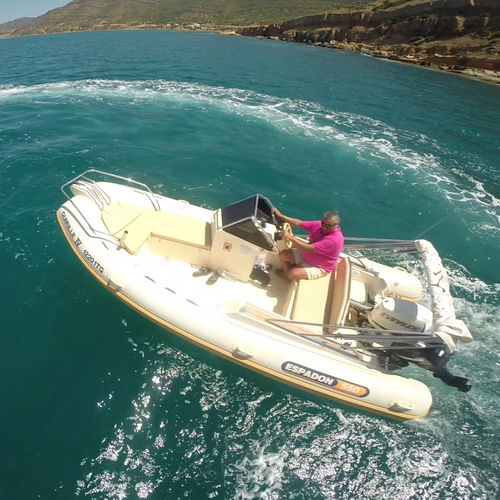 Gommone fuoribordo - 550 CL - ESPADON CONCEPT - semirigido / con console laterale / max. 8 persone