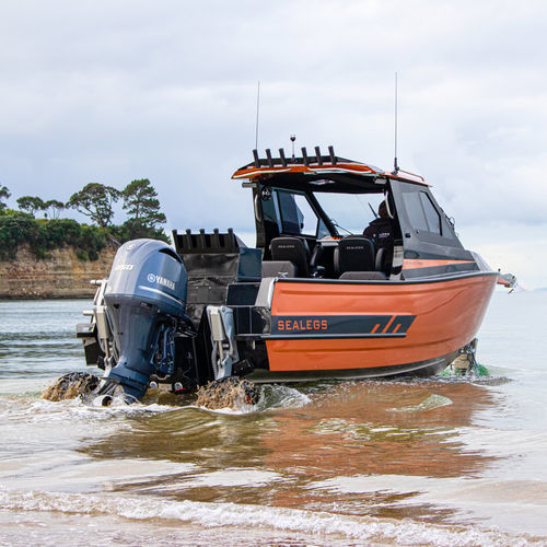 Barca da pesca e diporto fuoribordo - 8.5M - Sealegs International Limited - hard-top / in alluminio / con cabina