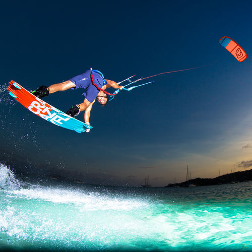 Tavola da kitesurf twin-tip - ADDICT - Crazy Fly s.r.o. - da freestyle / wakestyle