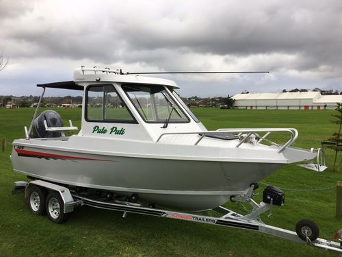 Day cruiser fuoribordo - 610 Pro HT - AMF Boat Company - hard-top / sportivo / da immersione