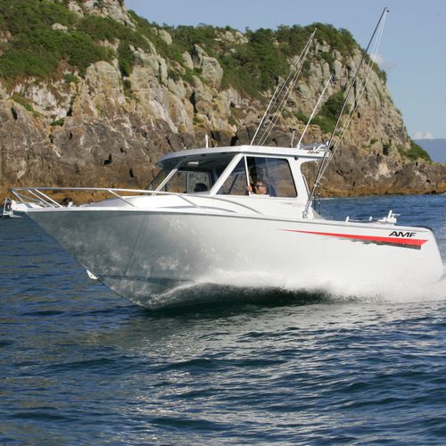 Cabin-cruiser fuoribordo - 770 Pro - AMF Boat Company - hard-top / sportivo / da pesca sportiva