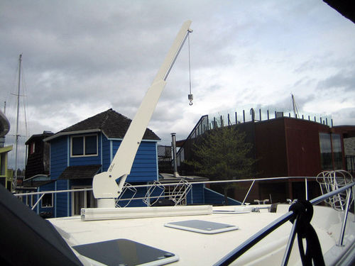 Gruetta per yacht - WC 1200 - Brower Systems Inc. - idraulica / girevole