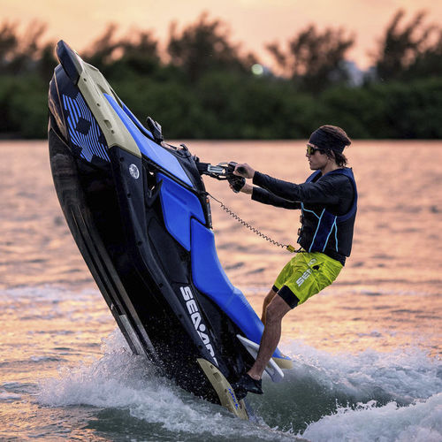 Moto d'acqua seduto - SPARK TRIXX - Sea-doo - monoposto / tre posti / 90 cv