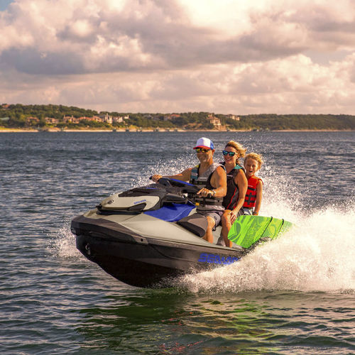 Moto d'acqua seduto - WAKE 170 - Sea-doo - tre posti / 170 cv