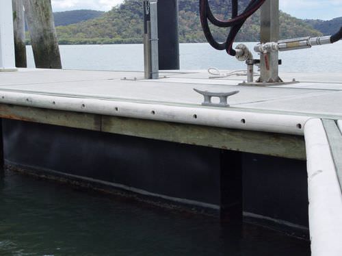 Pontile galleggiante - COMMERCIAL  - Marina Dock Systems - di ormeggio / per marina / in calcestruzzo