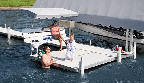 Pontile modulare - Sectional - Hewitt Boats Lifts and Docks - di ormeggio / per marina / in alluminio