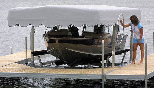 Ascensore per barche - Hi-Lift - Hewitt Boats Lifts and Docks