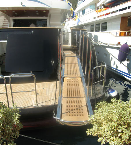 Carabottino in teak - per passerelle - Valdenassi