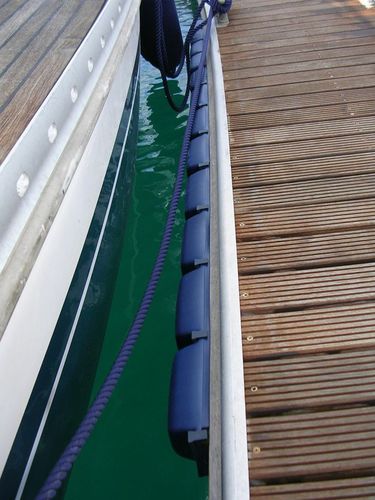 Parabordi per marina - Sistema Zero Modular - Aere Docking Solutions - per pontile / modulare