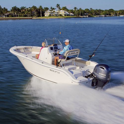 Barca open fuoribordo - 186 COMMANDER - Sea Fox Boats - con console centrale / da pesca sportiva / max. 7 persone