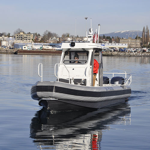 Barca professionale patrol boat - 23' T-TOP - Workskiff Inc - fuoribordo / in alluminio