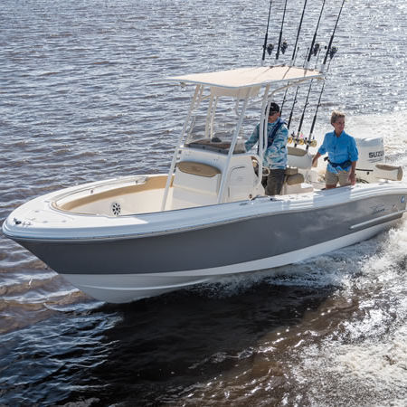 Barca open fuoribordo - Sportfish 202 - PIONEER BOATS - con console centrale / da pesca sportiva / max. 8 persone