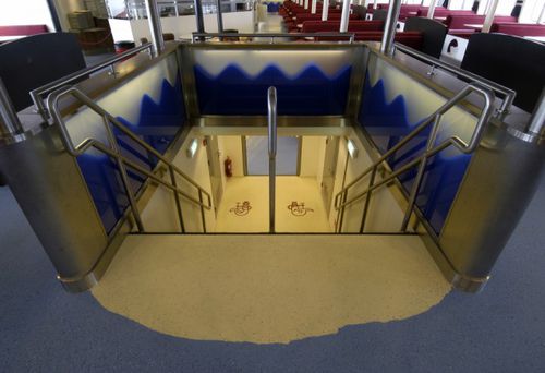 Rivestimento per pavimento per nave - Bolideck® 525 series - Bolidt - per yacht / in resina